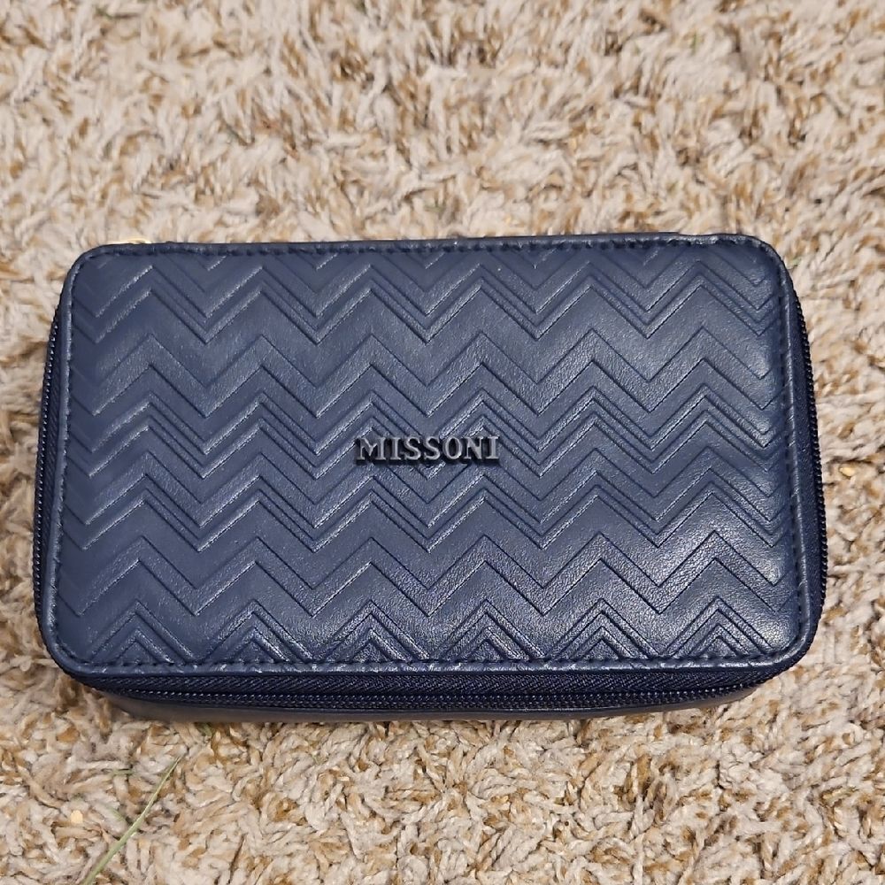 Missoni × Delta Navy Chevron cosmetic travel case